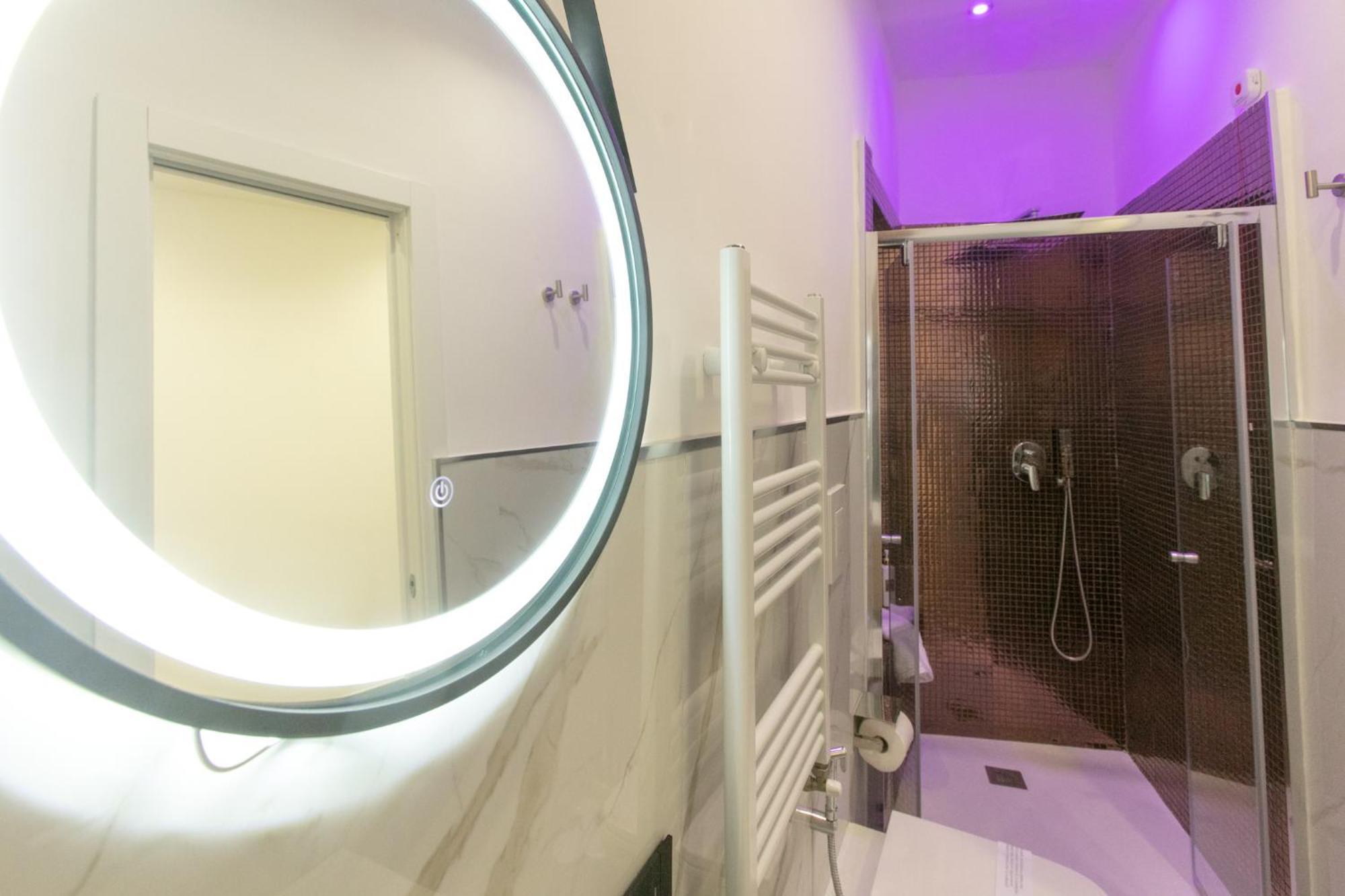 Pignasecca Domus Hotel Napoli Ngoại thất bức ảnh