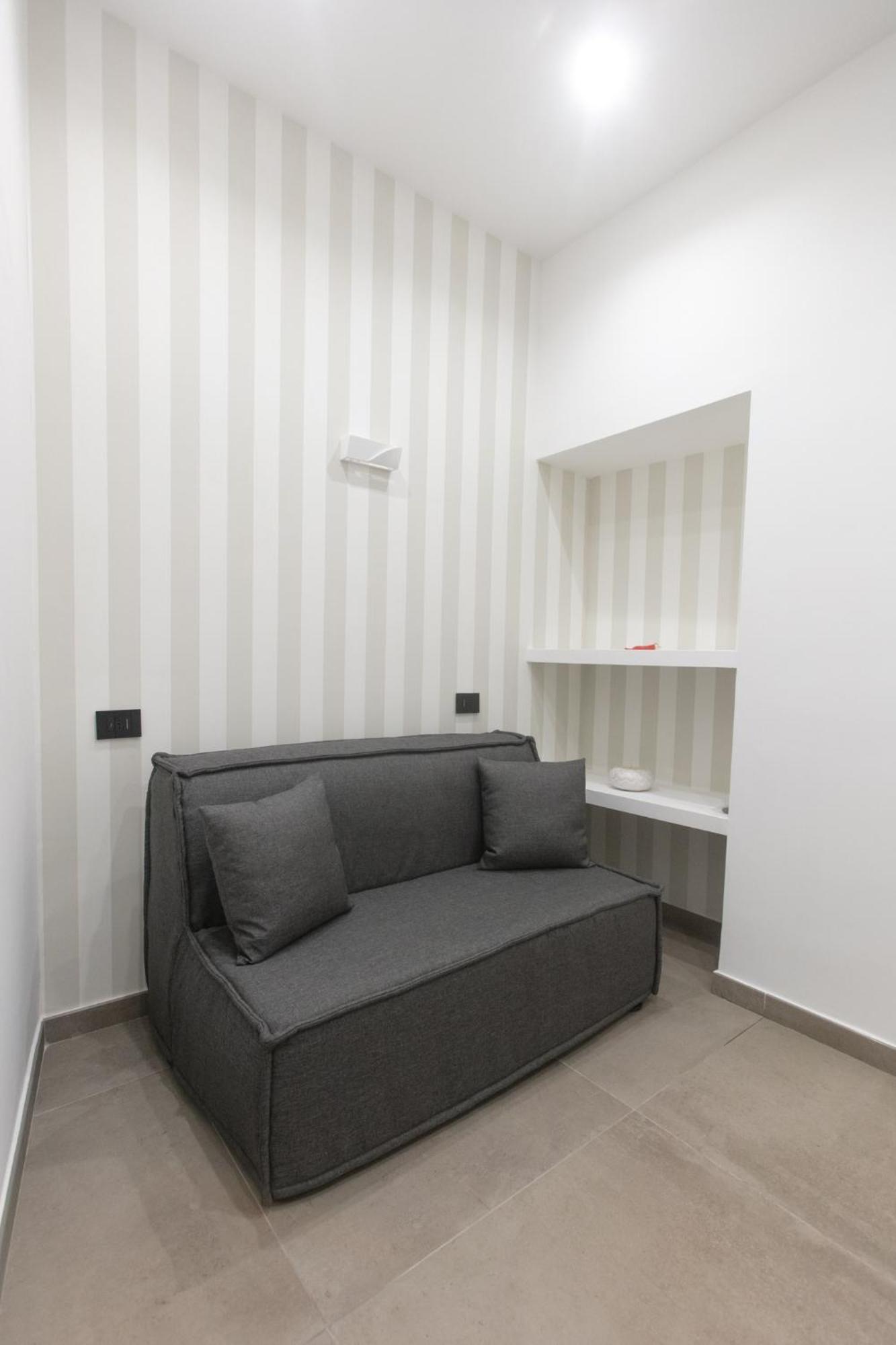 Pignasecca Domus Hotel Napoli Ngoại thất bức ảnh