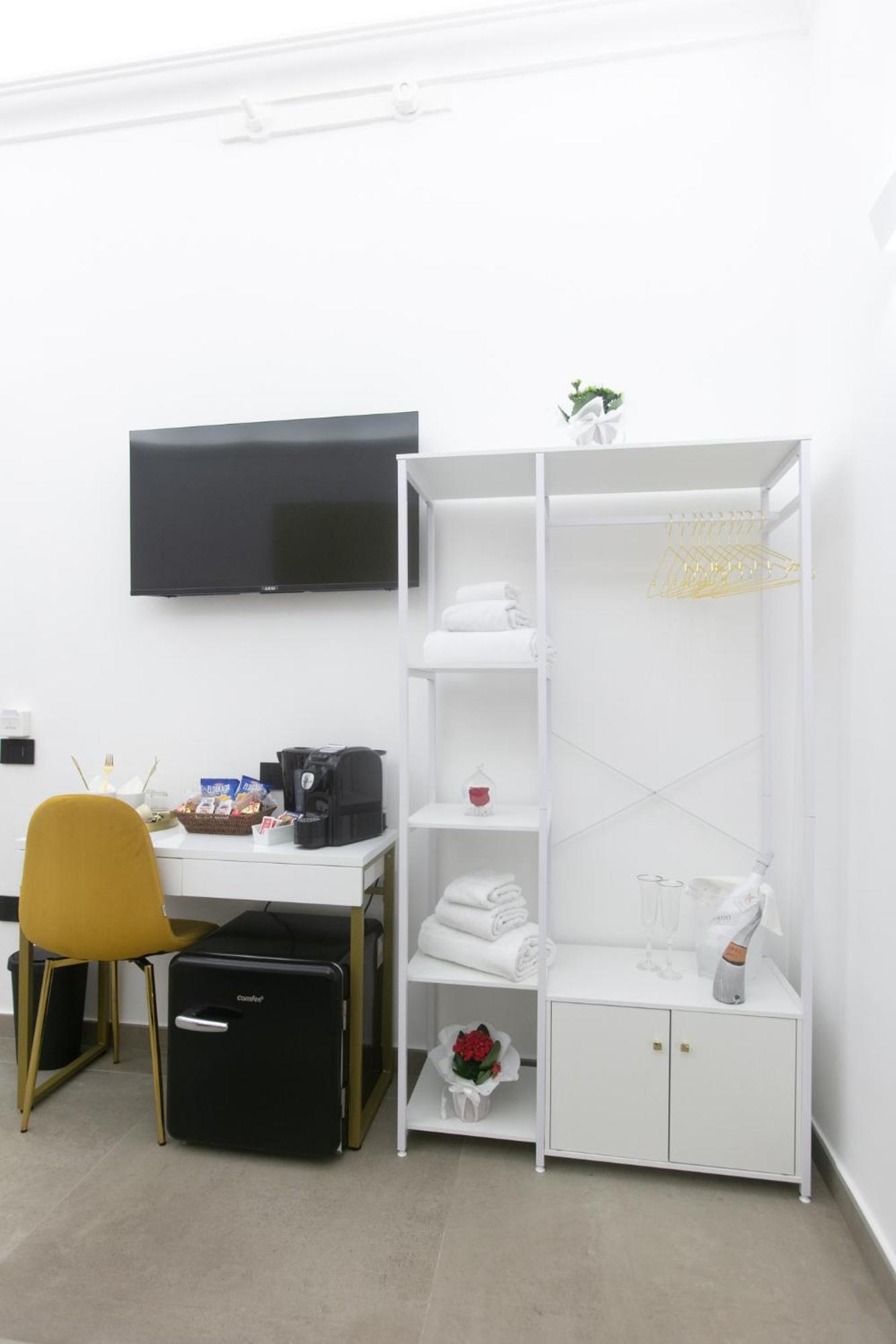Pignasecca Domus Hotel Napoli Ngoại thất bức ảnh