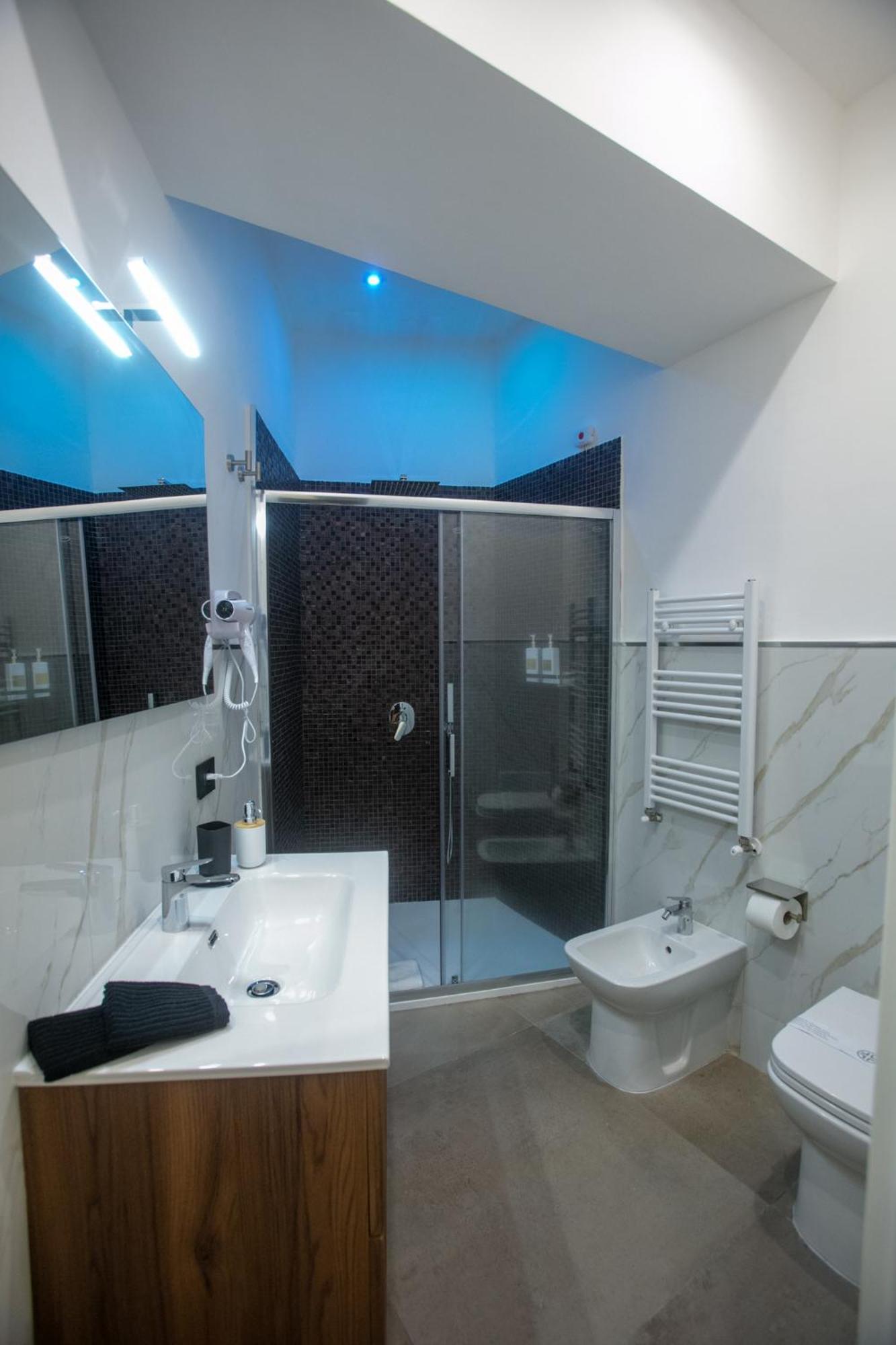 Pignasecca Domus Hotel Napoli Ngoại thất bức ảnh