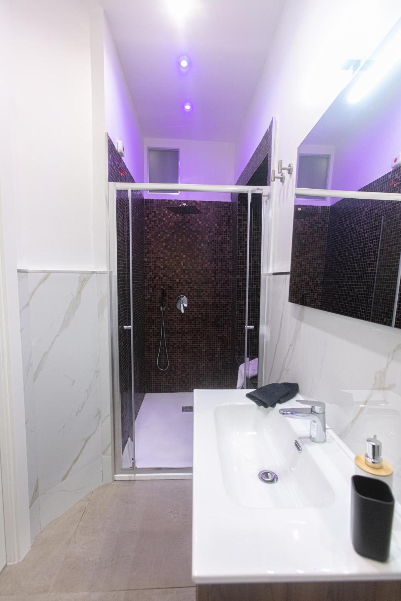Pignasecca Domus Hotel Napoli Ngoại thất bức ảnh