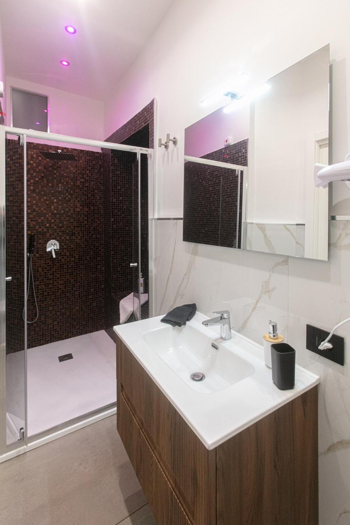 Pignasecca Domus Hotel Napoli Ngoại thất bức ảnh