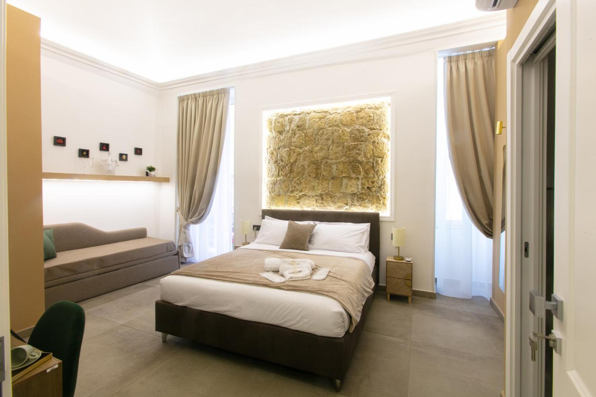 Pignasecca Domus Hotel Napoli Ngoại thất bức ảnh